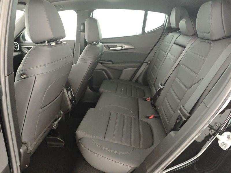 Alfa Romeo Tonale 1.6 diesel 130 CV TCT6 Veloce cerchi in lega da 20* +Pack Techno + tetto panorama