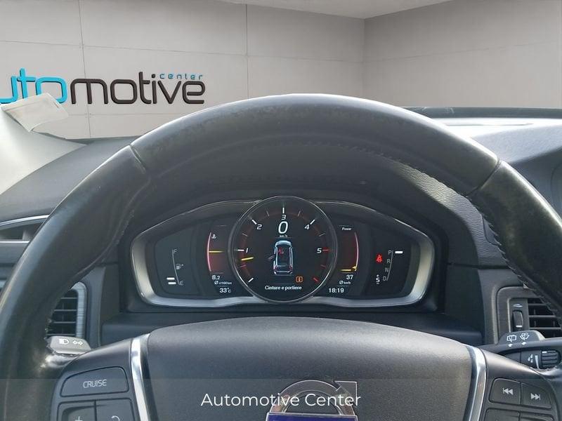 Volvo XC70 D4 AWD Geartronic Summum