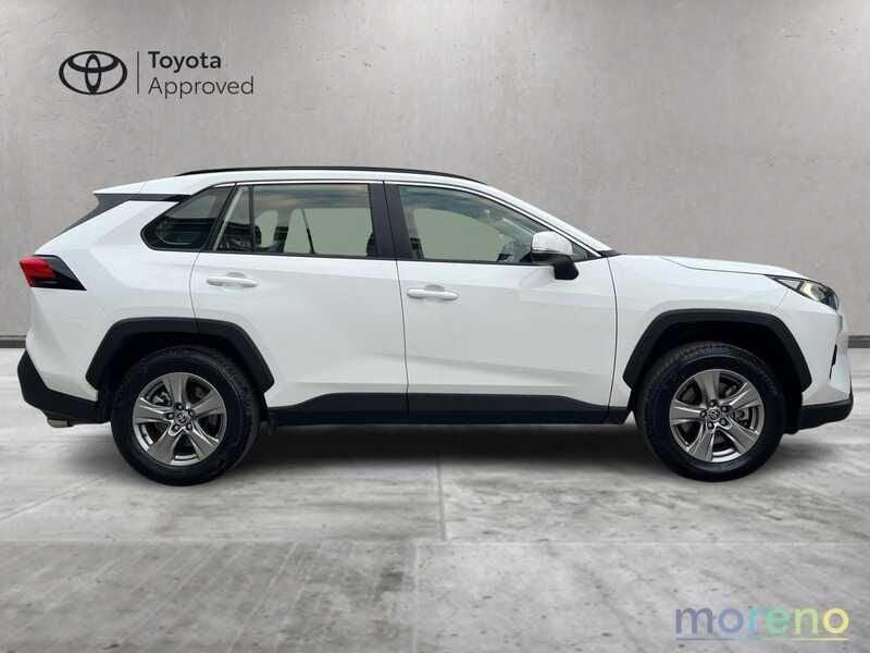 Toyota RAV4 2.5 vvt-ie h Active 2wd 218 CV e-cvt