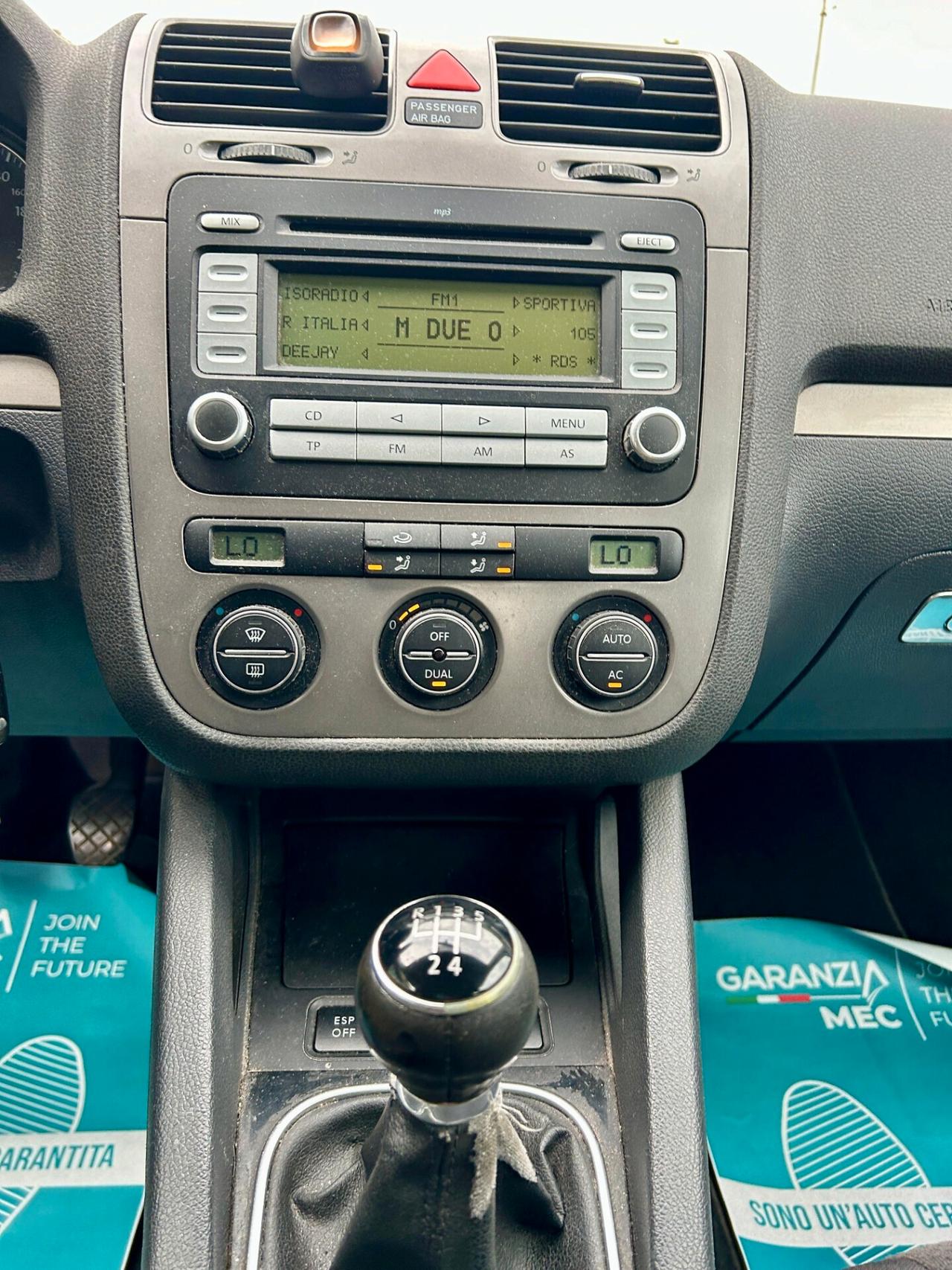 Volkswagen Golf 1.6 5p. Comfortline BiFuel G - ok neopatentato