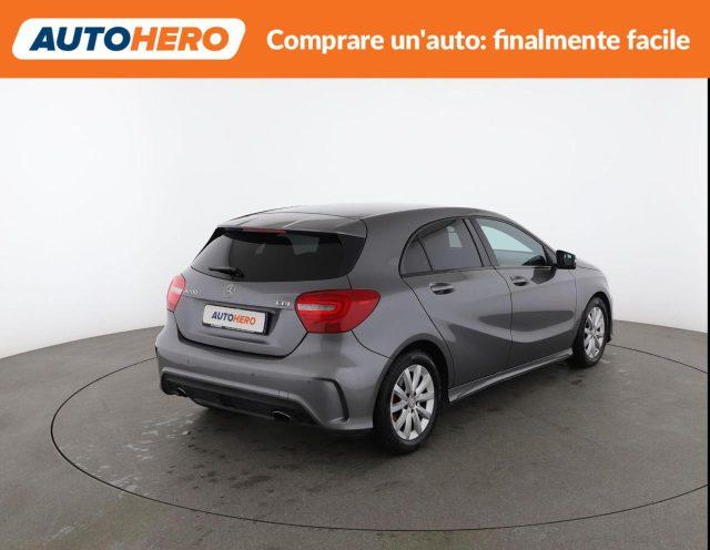 MERCEDES-BENZ A 200 CDI Premium