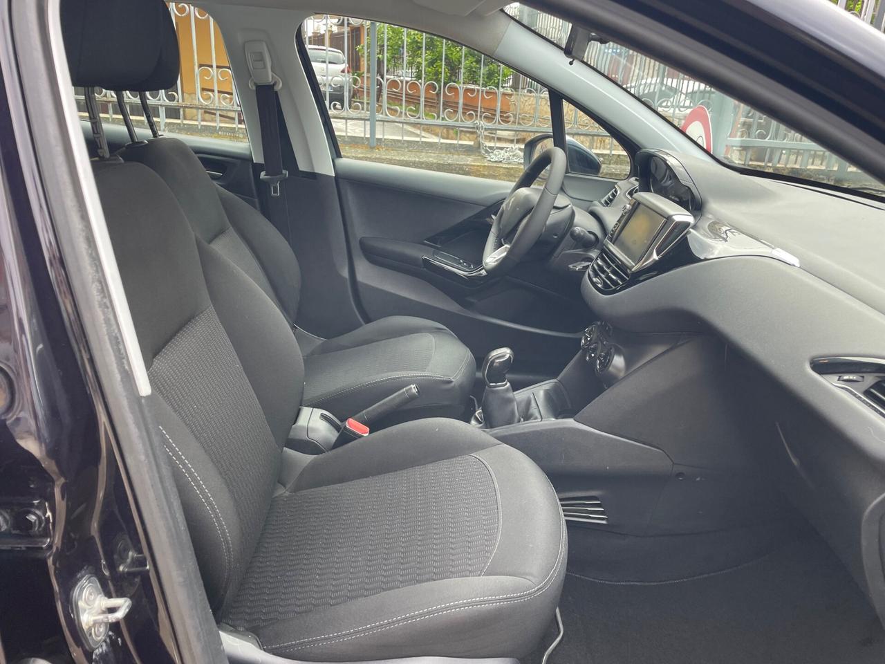 Peugeot 208 BlueHDi 75 5 porte Allure