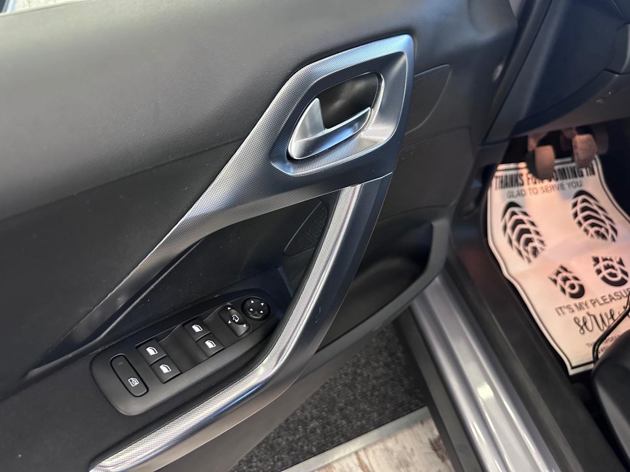 Peugeot 2008 1.5 BlueHDi 100 S&S Allure Ok Neopatentati