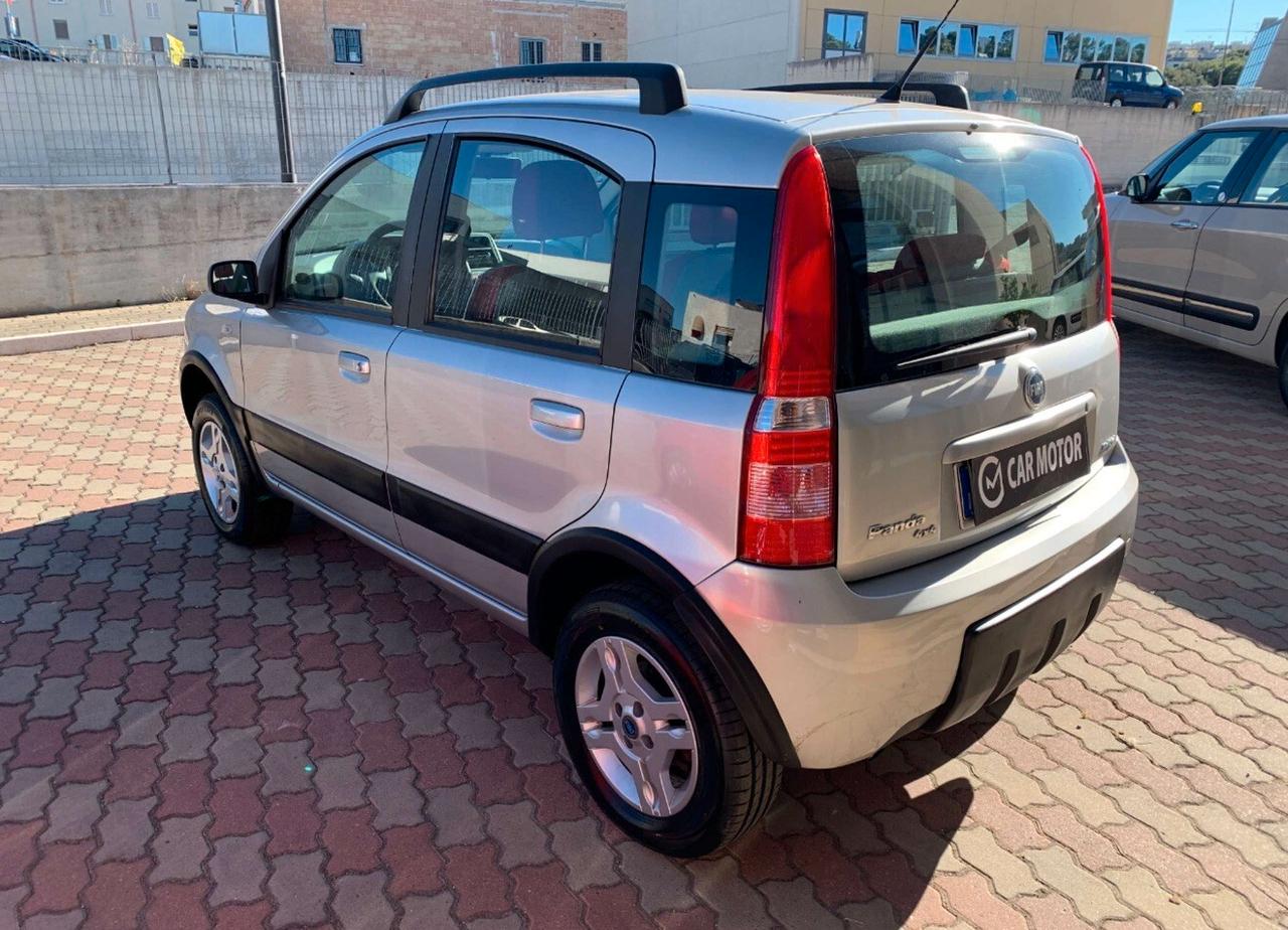 Fiat Panda 1.3 MJT 16V 4x4 Climbing