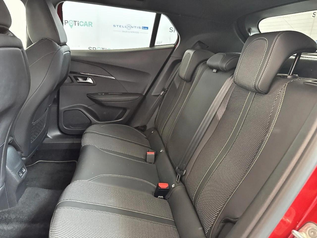 Peugeot 2008 PureTech 130 S&S GT