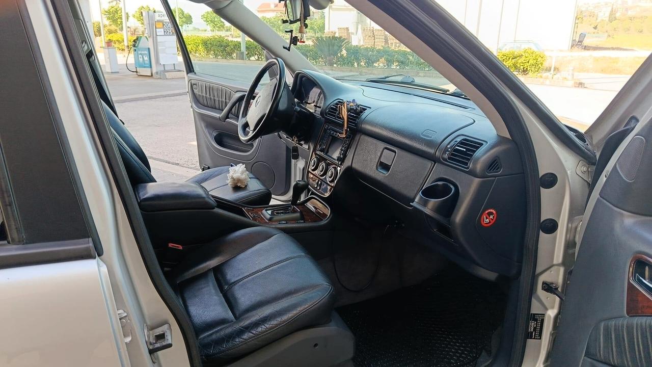 Mercedes-benz ML 270 turbodiesel cat CDI