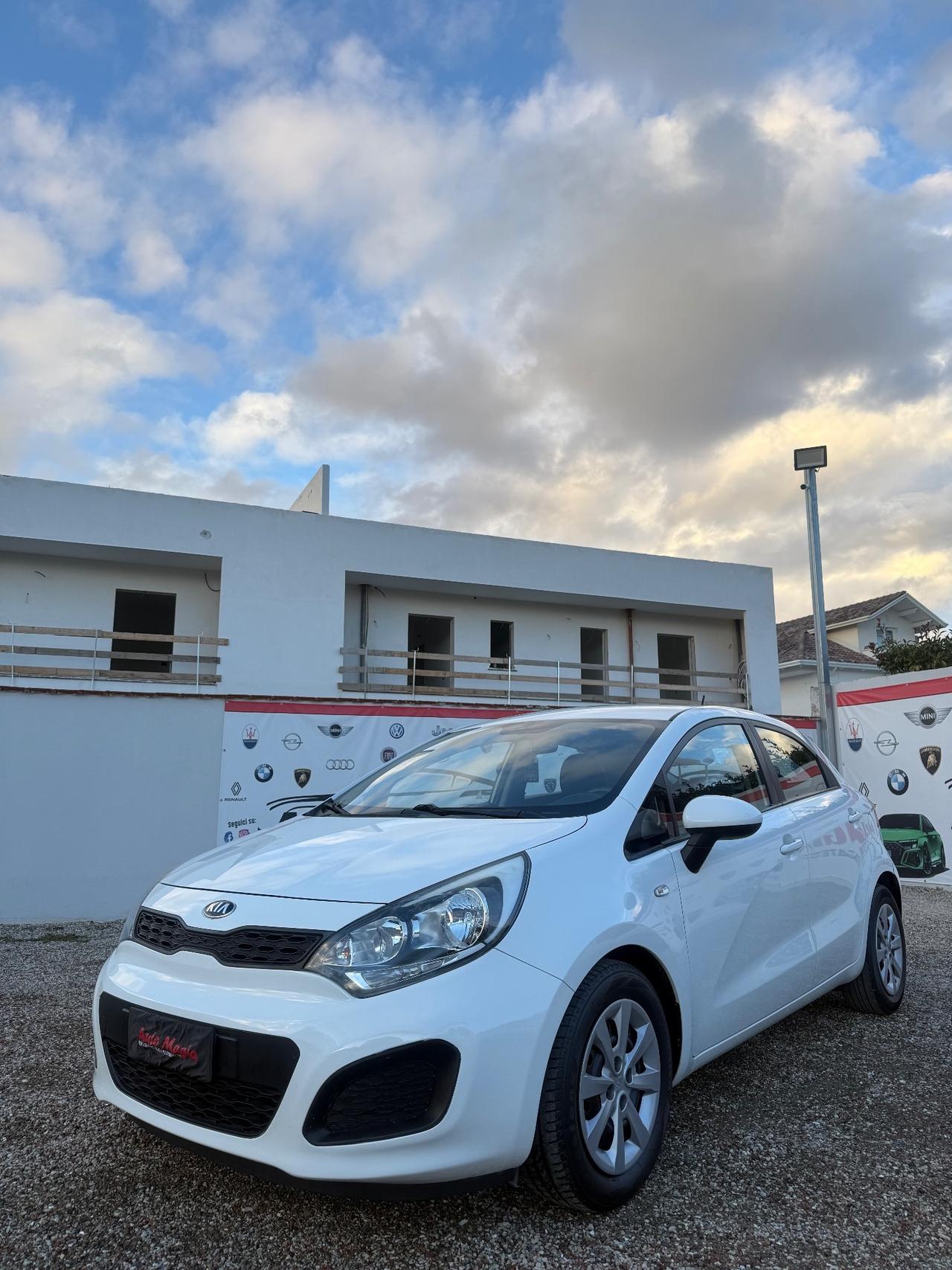 Kia Rio 1.2 CVVT 5p. City