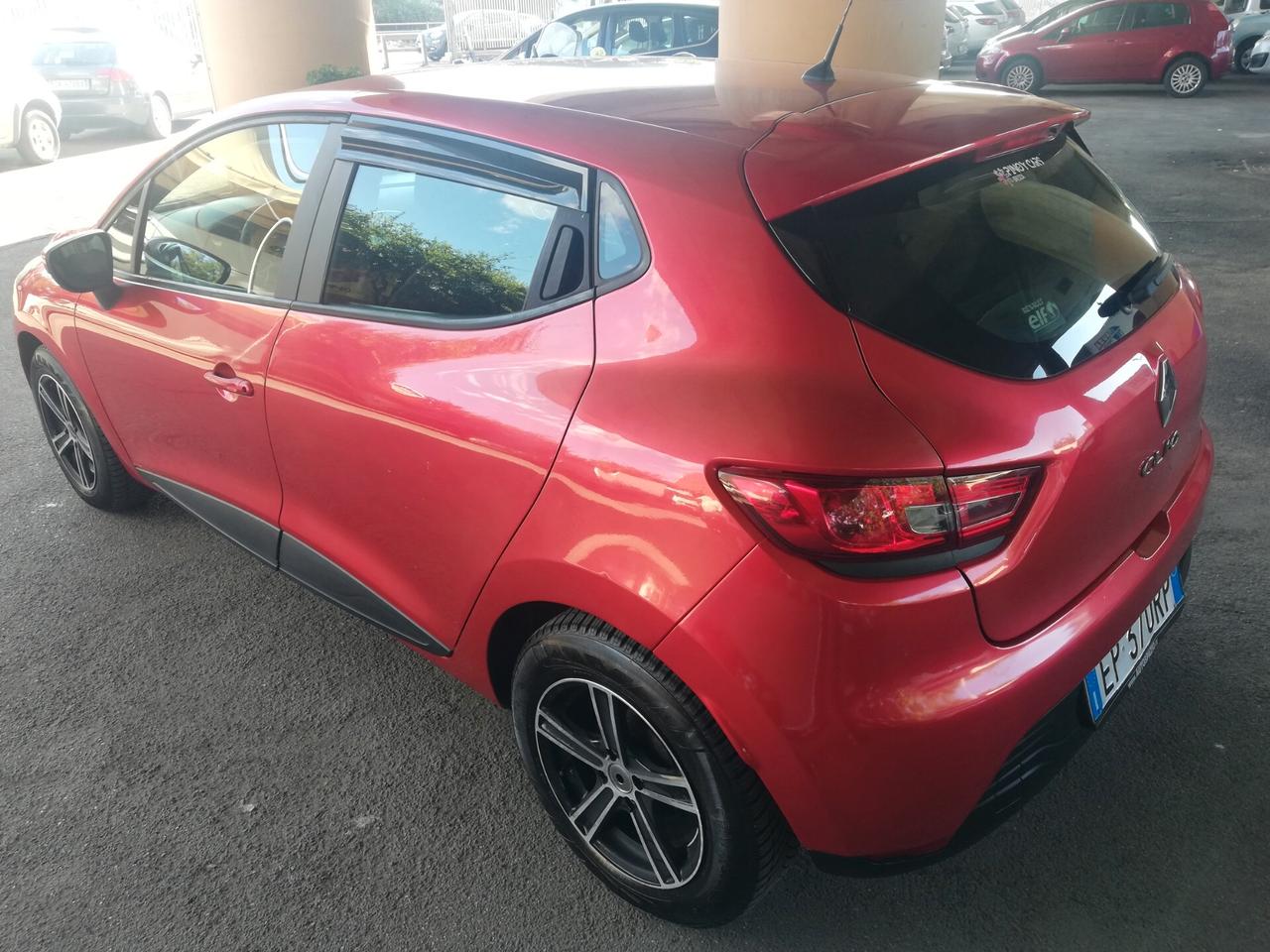 Renault Clio 1.2 16V 3 porte Dynamique