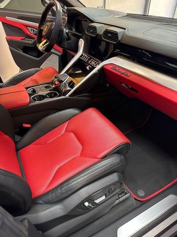 Lamborghini Urus 4.0