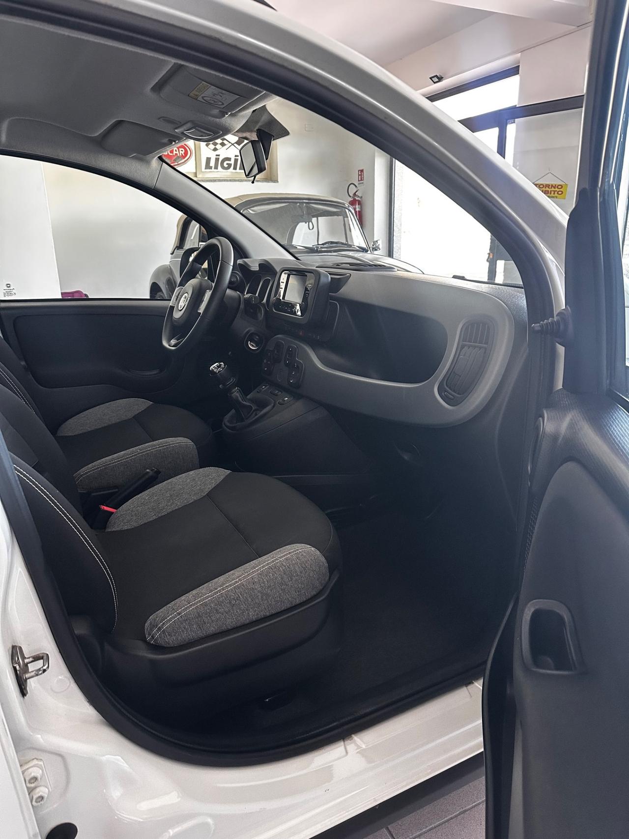 Fiat Panda 1.0 FireFly S&S Hybrid City Life