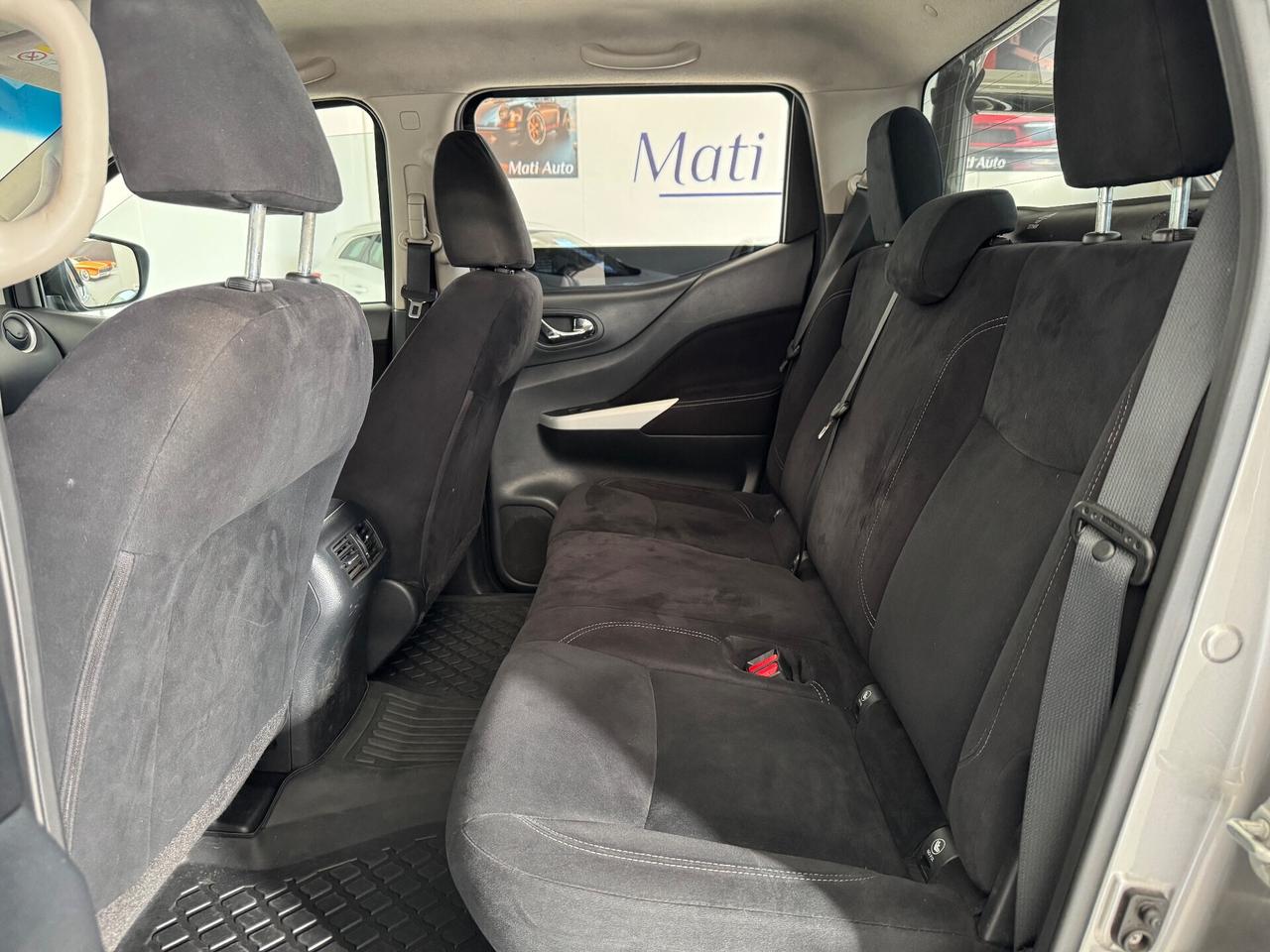 Nissan Navara 2.3 dCi 190 CV 7AT 4WD Double Cab N-Connecta