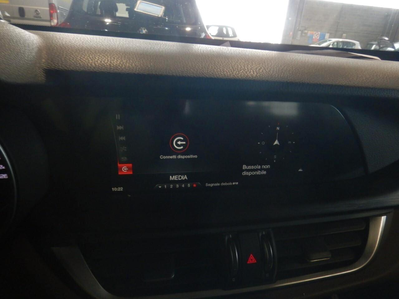 Alfa Romeo Stelvio 2.2 Turbodiesel 180 CV AT8 Q4 Business