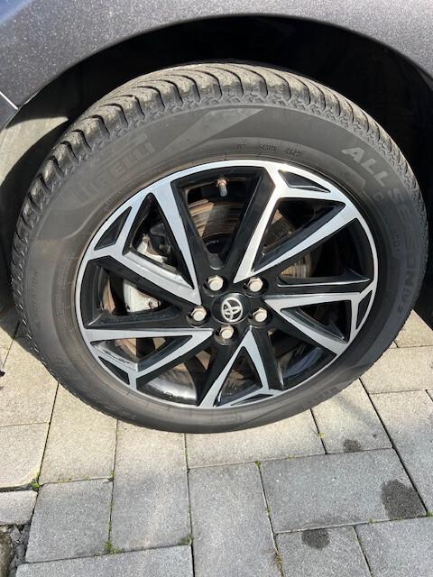 Toyota Yaris 1.5 Hybrid 5 porte Trend