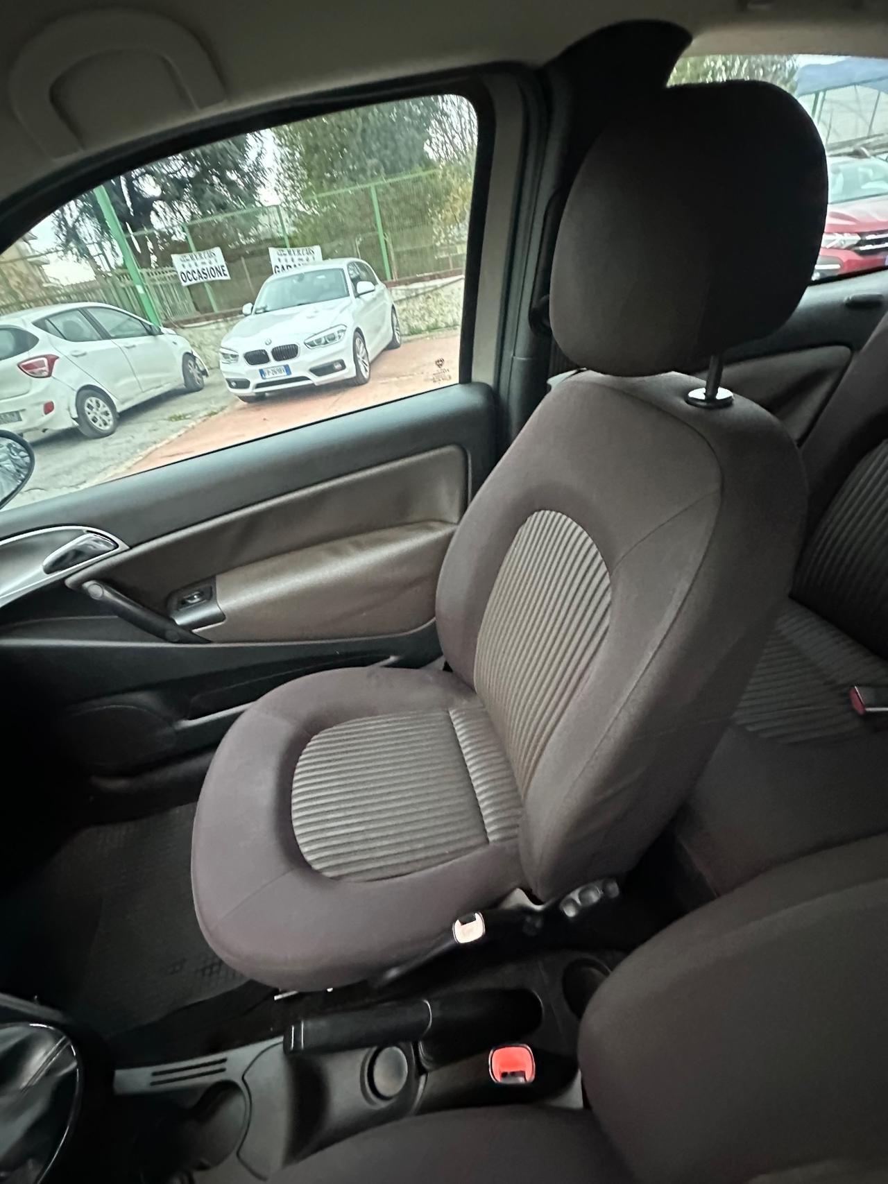 Lancia Ypsilon 1.4 Oro Ecochic GPL