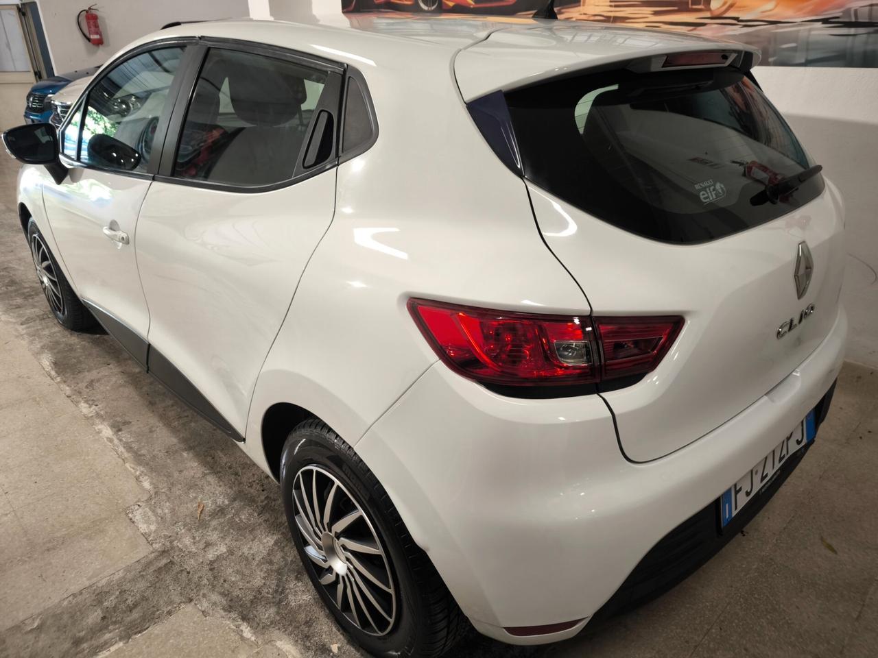Renault Clio 1.2 75CV 5 porte Life