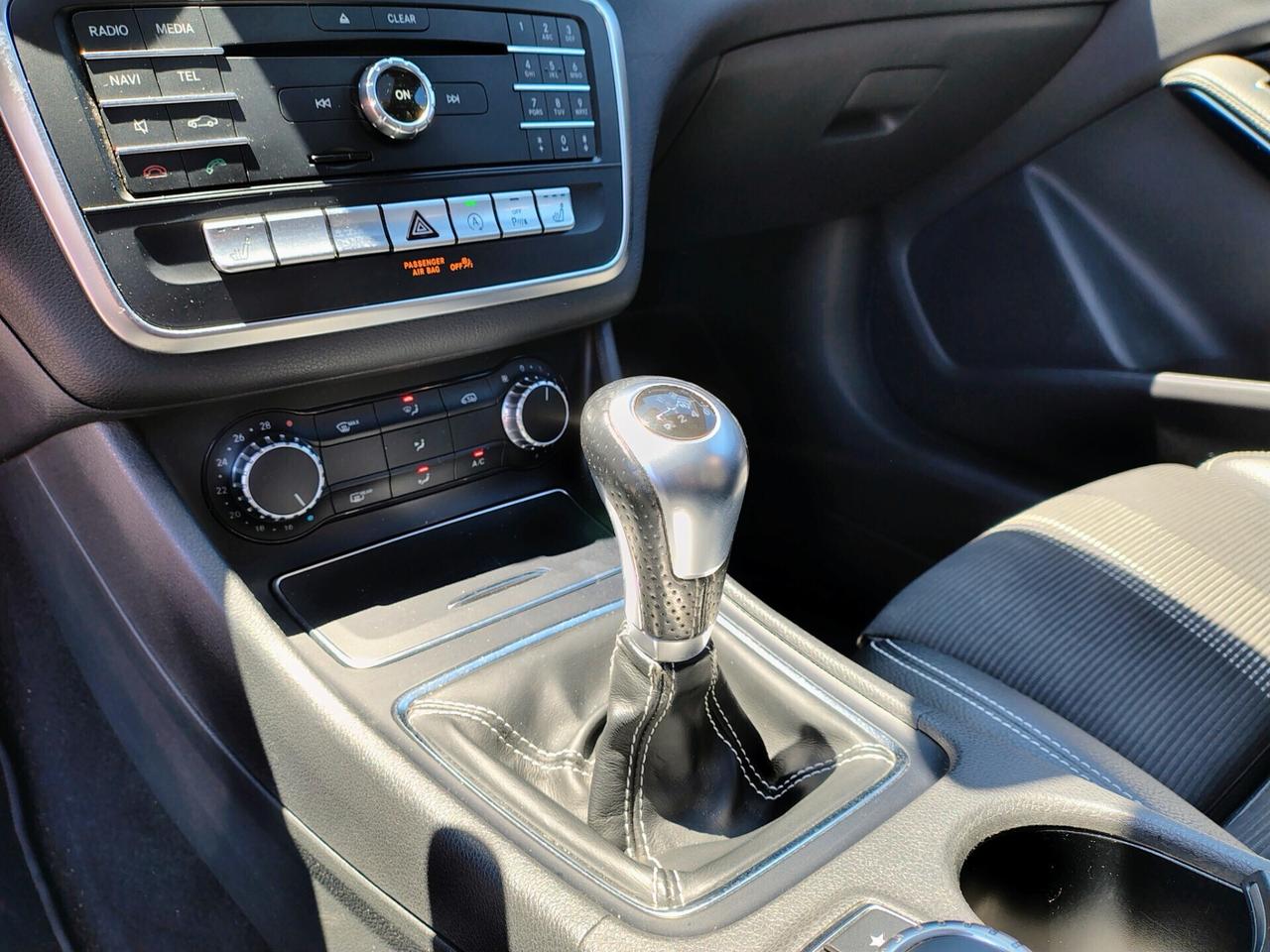 Mercedes-benz CLA 180 d Automatic Premium