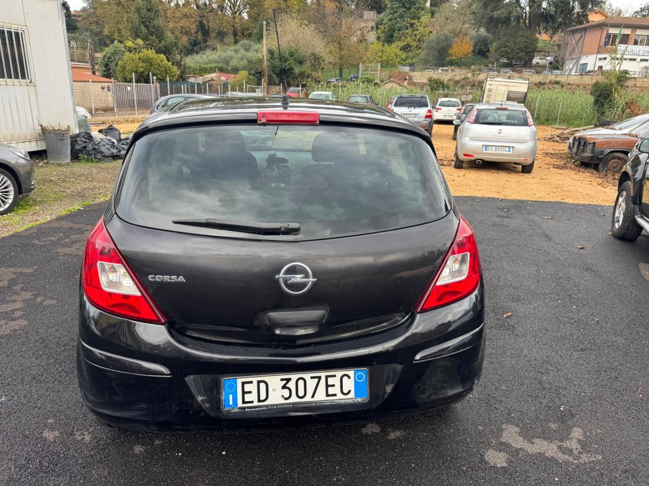 Opel Corsa 1.2 80CV 5 porte GPL-TECH Edition NEOPATENTATI