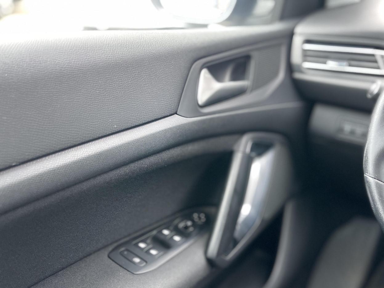 Peugeot 308 1.6 Diesel 120CV E6 Neo - 2017