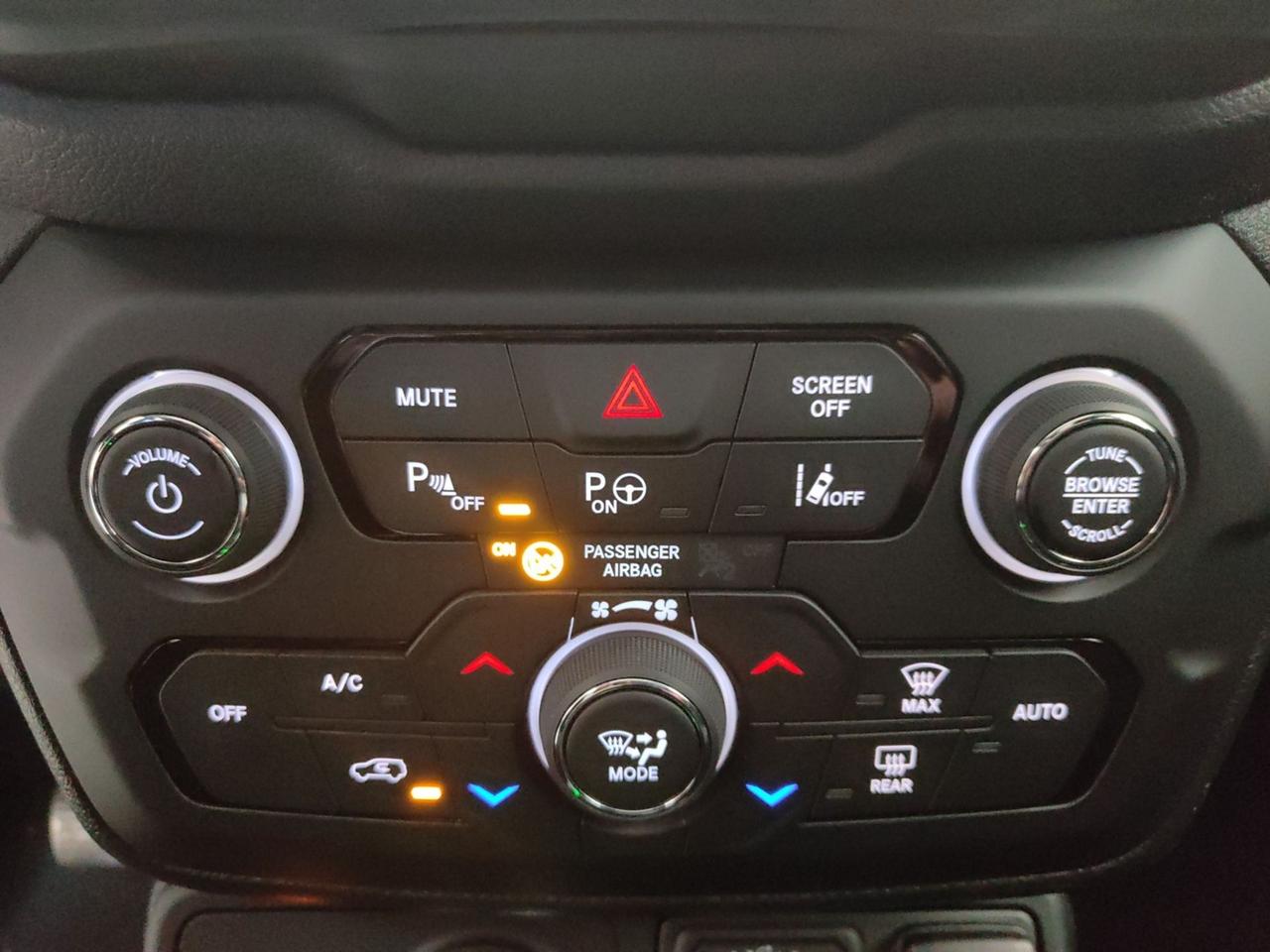 JEEP Renegade 2024 1.3 T4 PHEV 240 NORTH STAR 4XE AT6