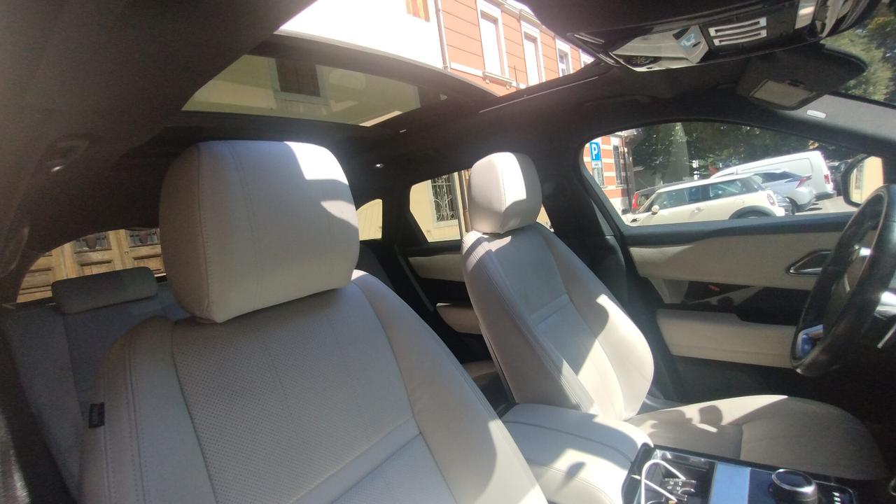 Land Rover Range Velar 2.0D I4 240 CV R-Dynamic S