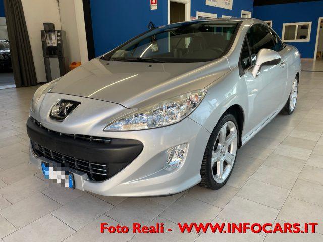 PEUGEOT 308 2.0 HDi 140CV CC Féline