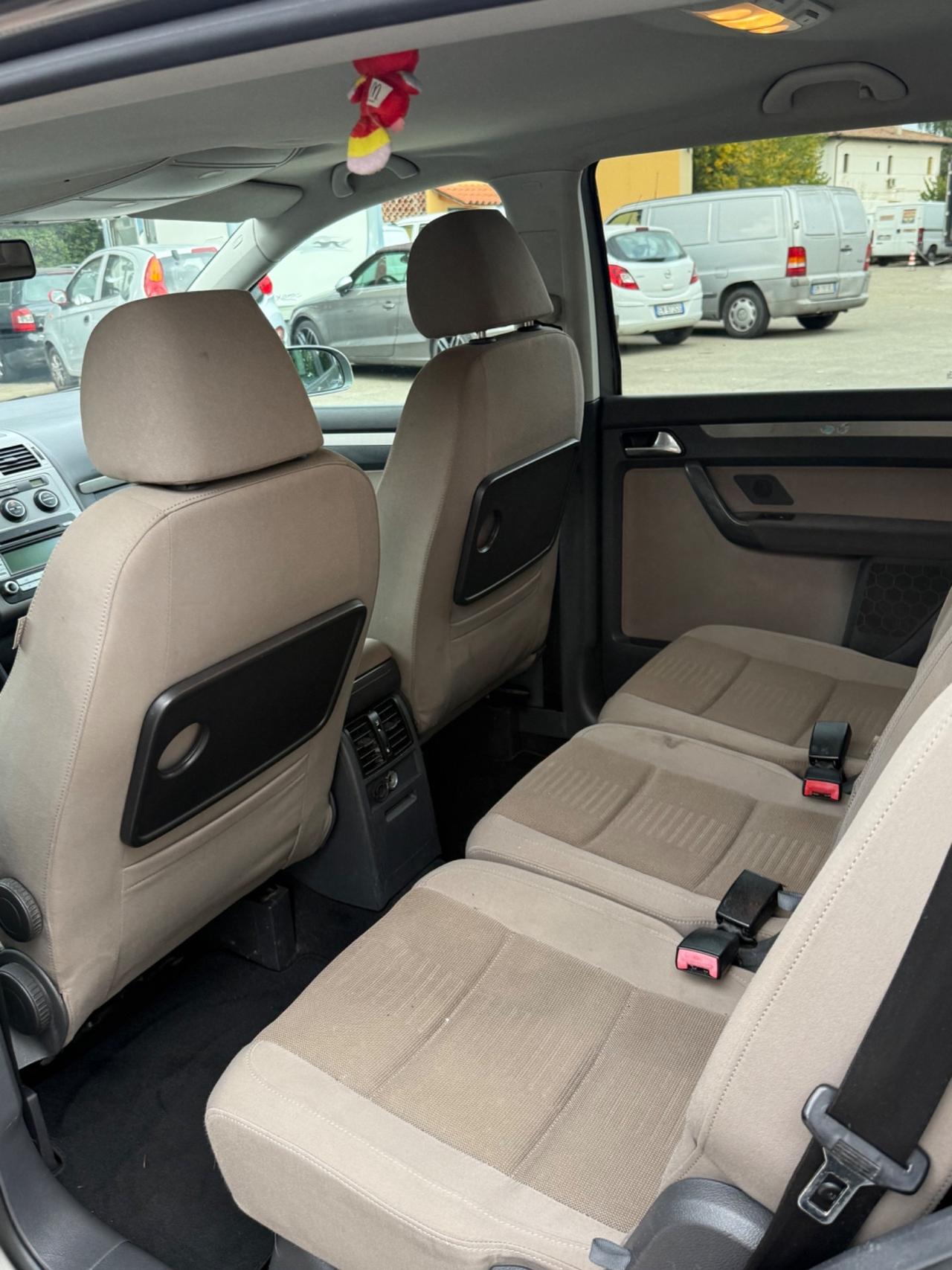 Volkswagen Touran 2.0 Highline Ecofuel 7 posti