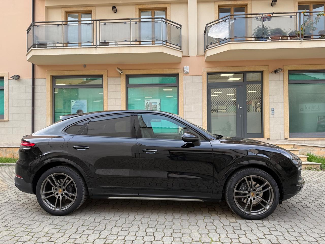Porsche Cayenne Coupé 3.0 V6