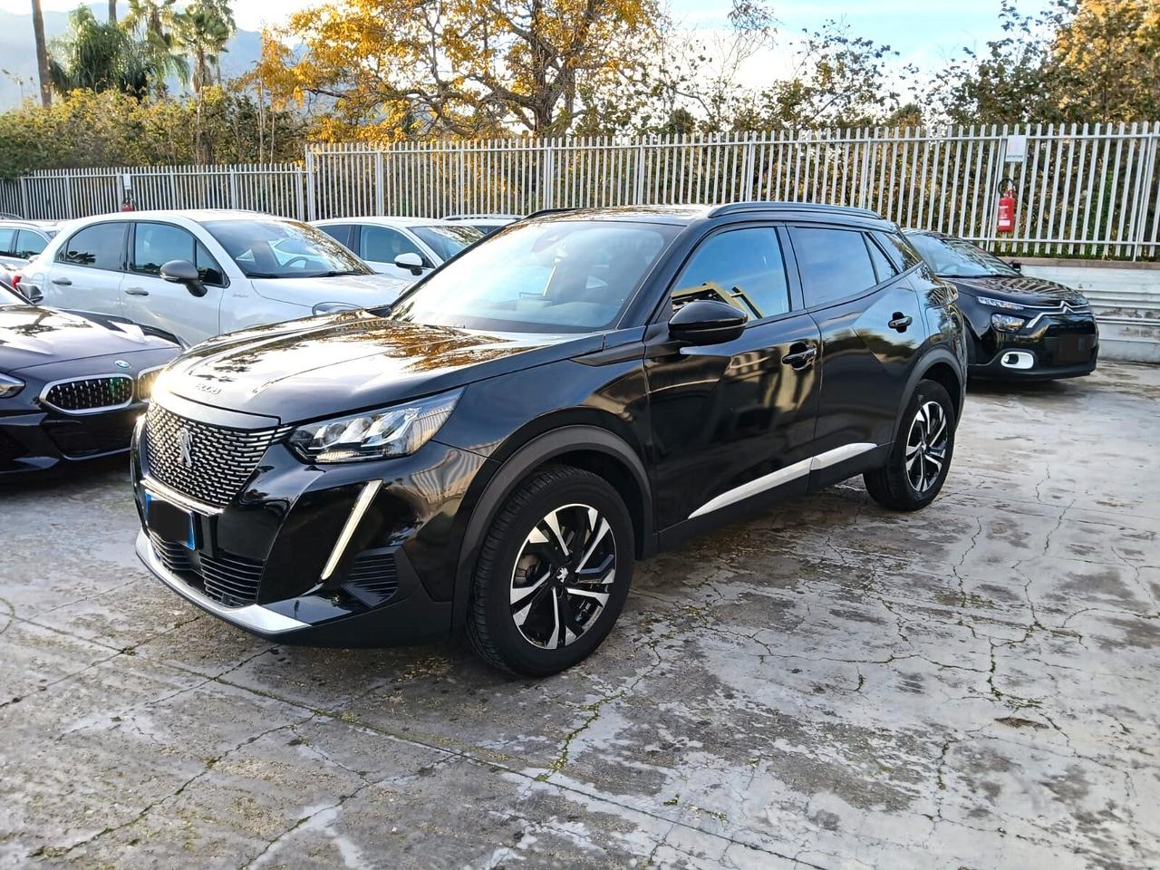 Peugeot 2008 BlueHDi 130 S&S EAT8 Active Pack