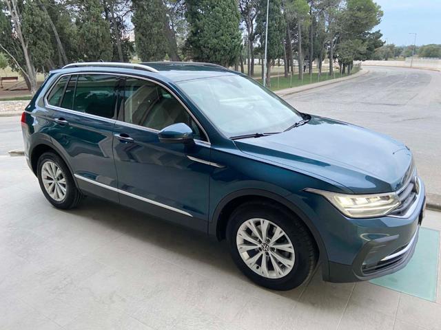 VOLKSWAGEN Tiguan 2.0 TDI 150 CV SCR DSG Life