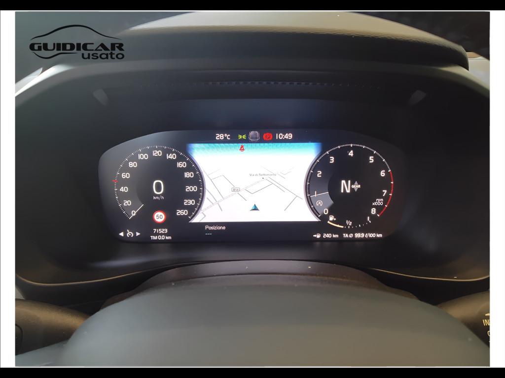 VOLVO XC40 - XC40 1.5 t2 Momentum my21