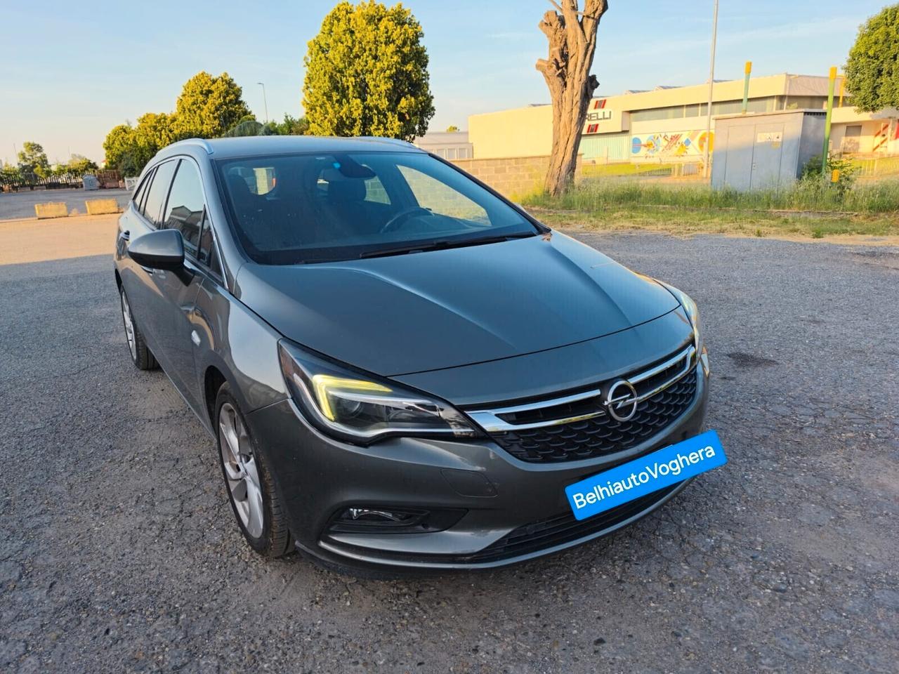 Opel Astra SW 2018---1.6 Diesel