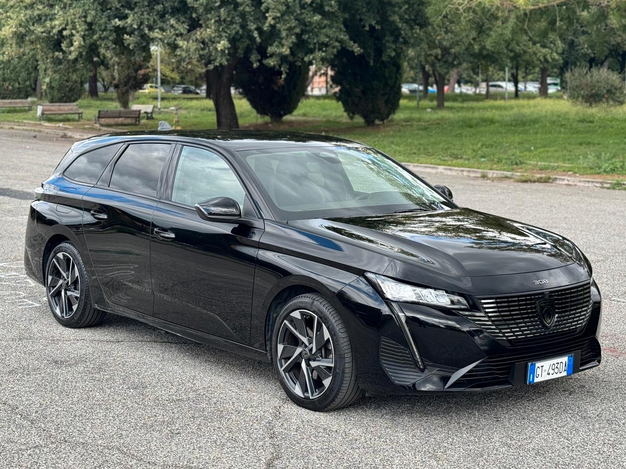 Peugeot 308 PureTech Turbo 130 S&S SW Allure