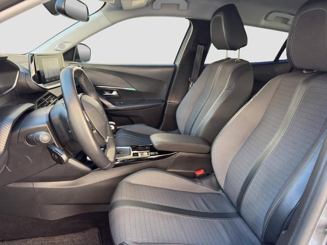 Peugeot 2008 BlueHDi 110 S&S Allure Pack 2021