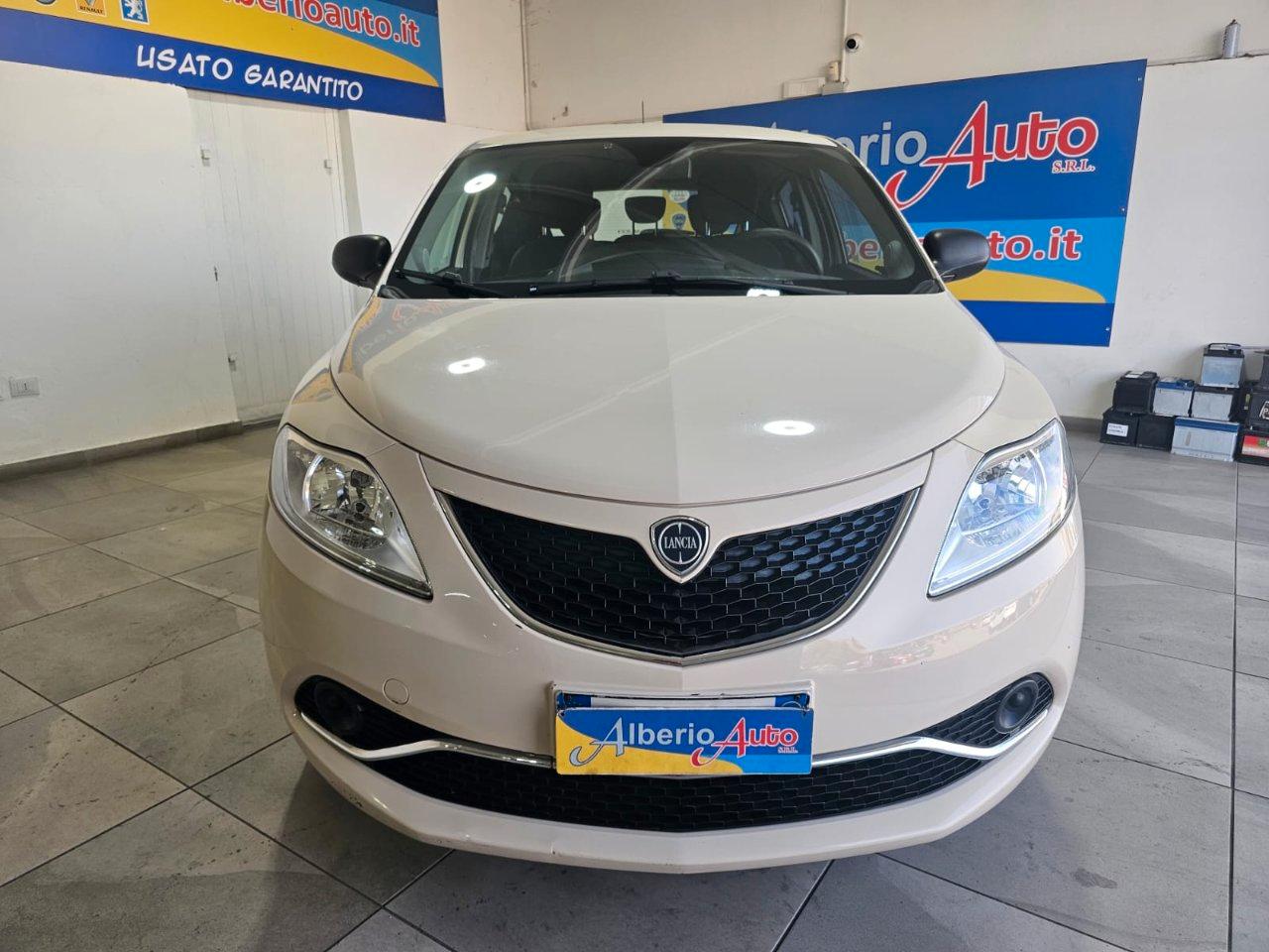 Lancia Ypsilon 5 Porte Ypsilon 1.2 Platinum 69cv