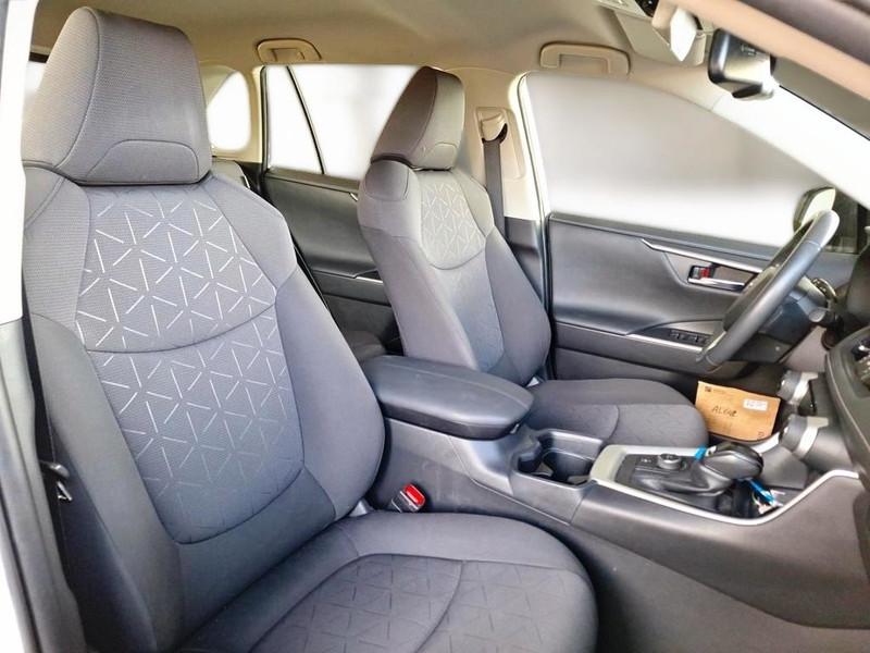 TOYOTA RAV 4 2.5 HV 178cv E-CVT Business 4WD