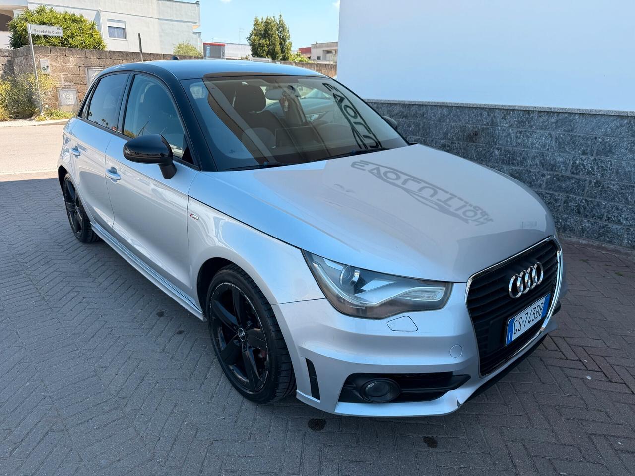 Audi A1 1.6 TDI S tronic
