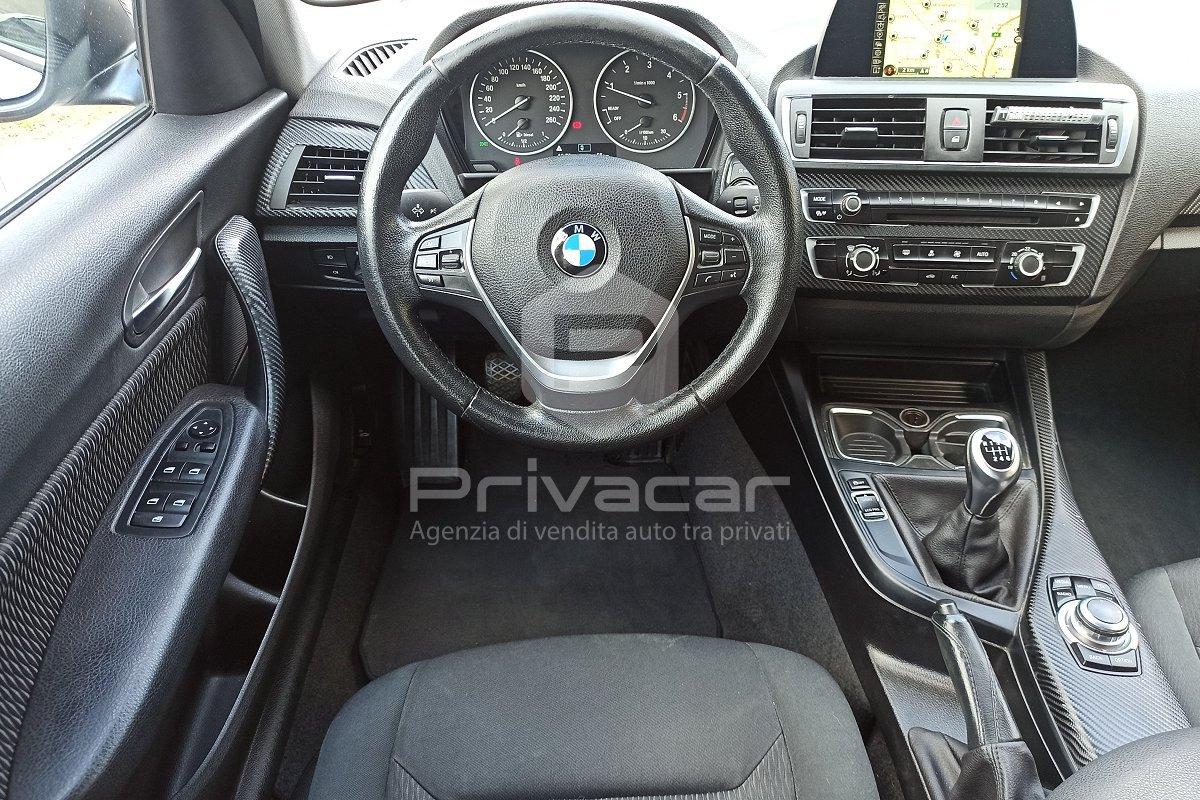BMW 118d 5p. Advantage