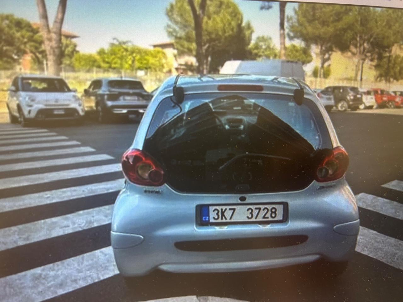Toyota Aygo 1.0 12V VVT-i 5 porte Sol