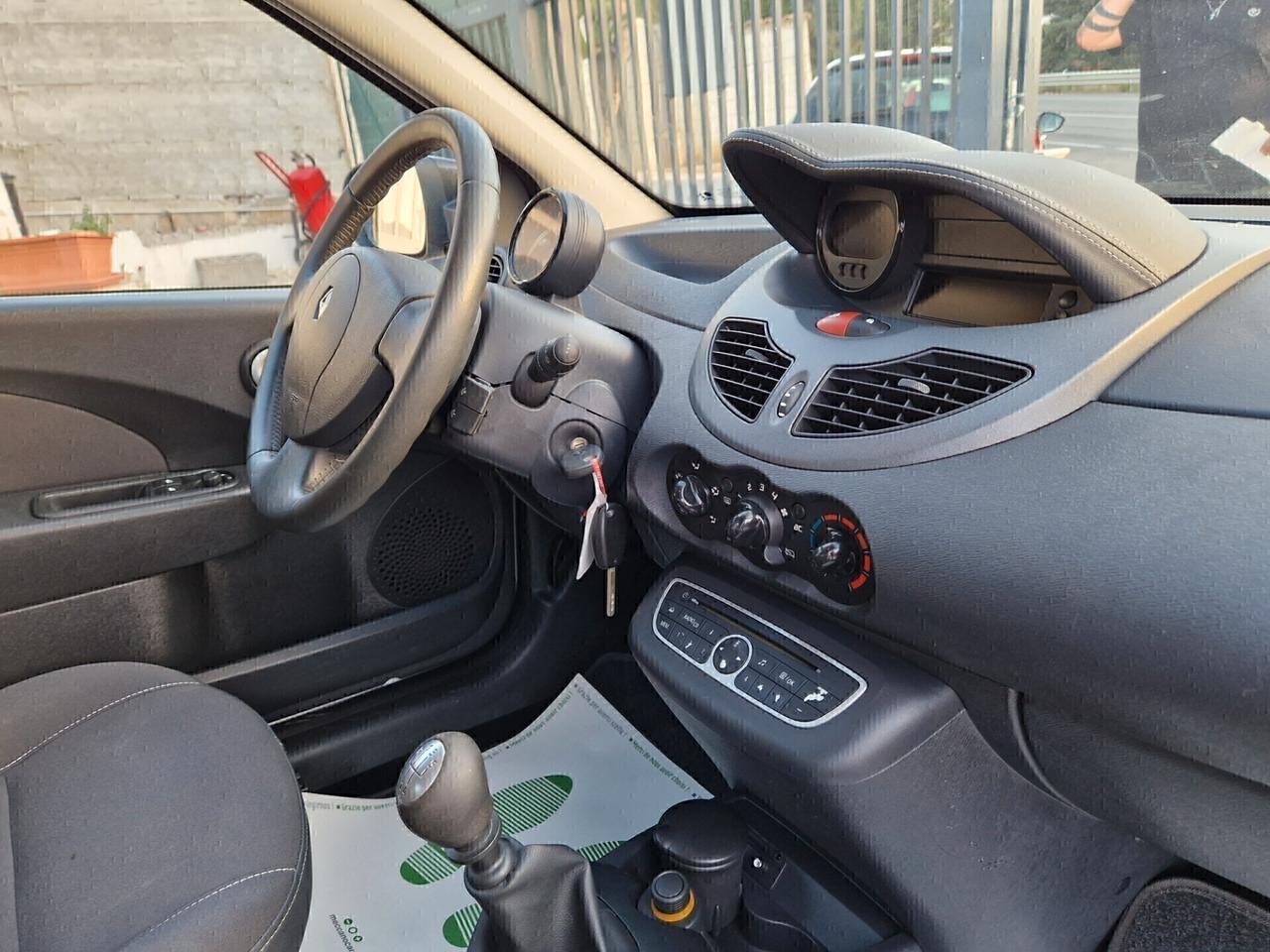 Renault Twingo 1.2 16V LEV Dynamique