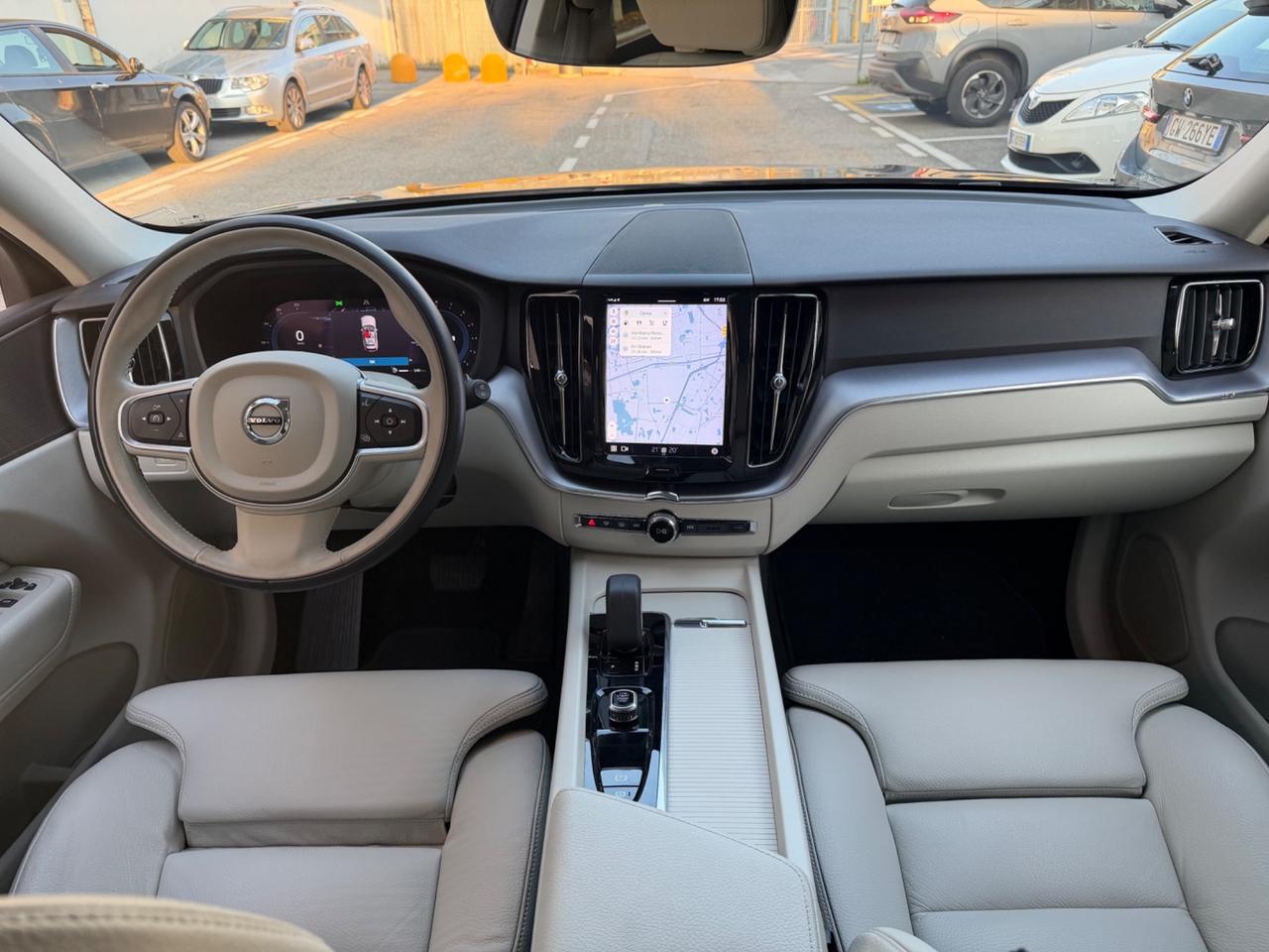 Volvo XC60 B5 AWD Ultimate Dark 2021