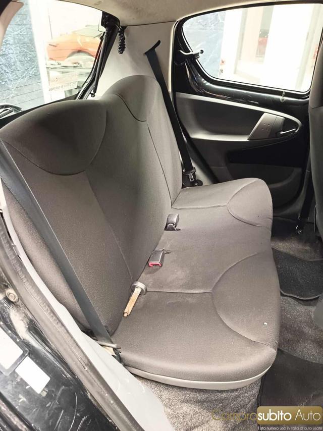 TOYOTA Aygo 1.0 12V VVT-i 5 porte Now