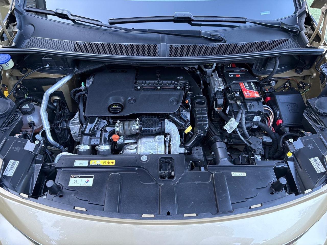 PEUGEOT 3008 ALLURE HDI COME NUOVA