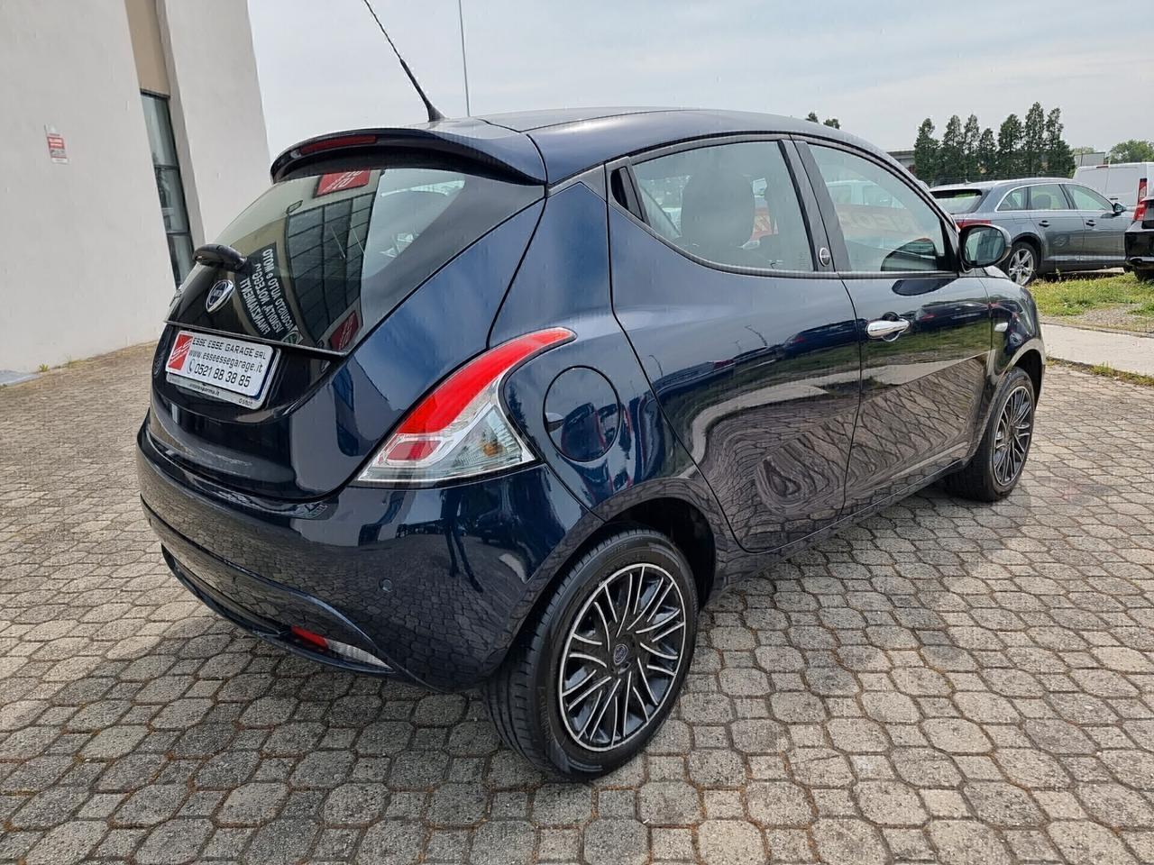 Lancia Ypsilon 1.2 GPL Ecochic | NEOPATENTATI