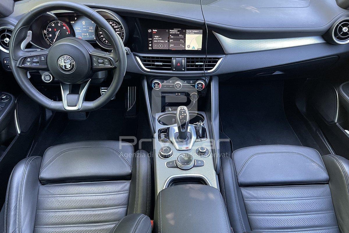 ALFA ROMEO Giulia 2.0 Turbo 280 CV AT8 AWD Q4 Veloce