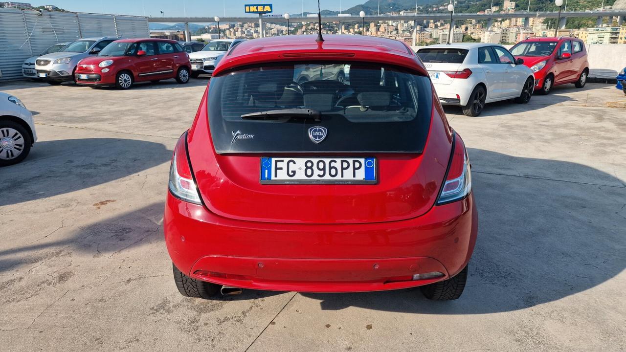 Lancia Ypsilon 1.2 69 CV 5 porte GPL Ecochic Gold