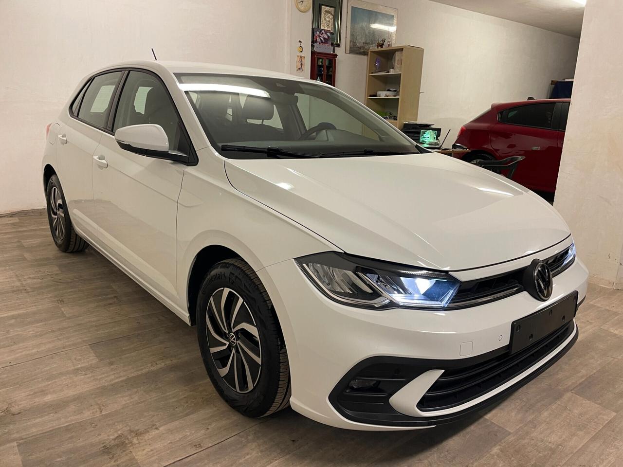 Volkswagen Polo 1.0 TSI 95 CV Life 500 km! Neopatentati