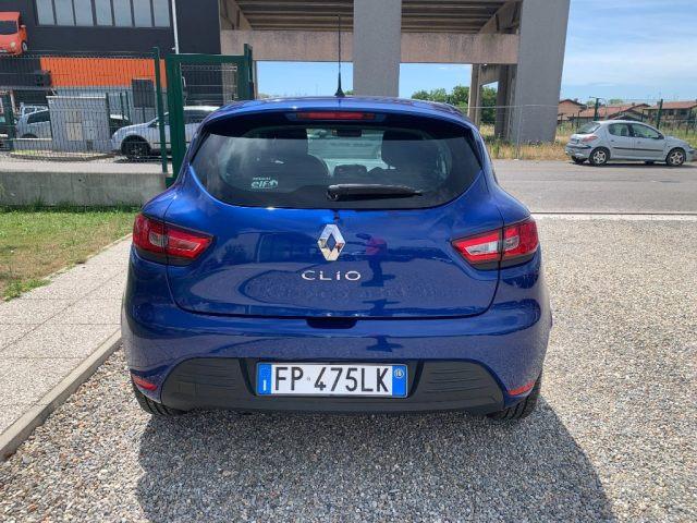 RENAULT Clio 1.2 75CV 5 porte Life
