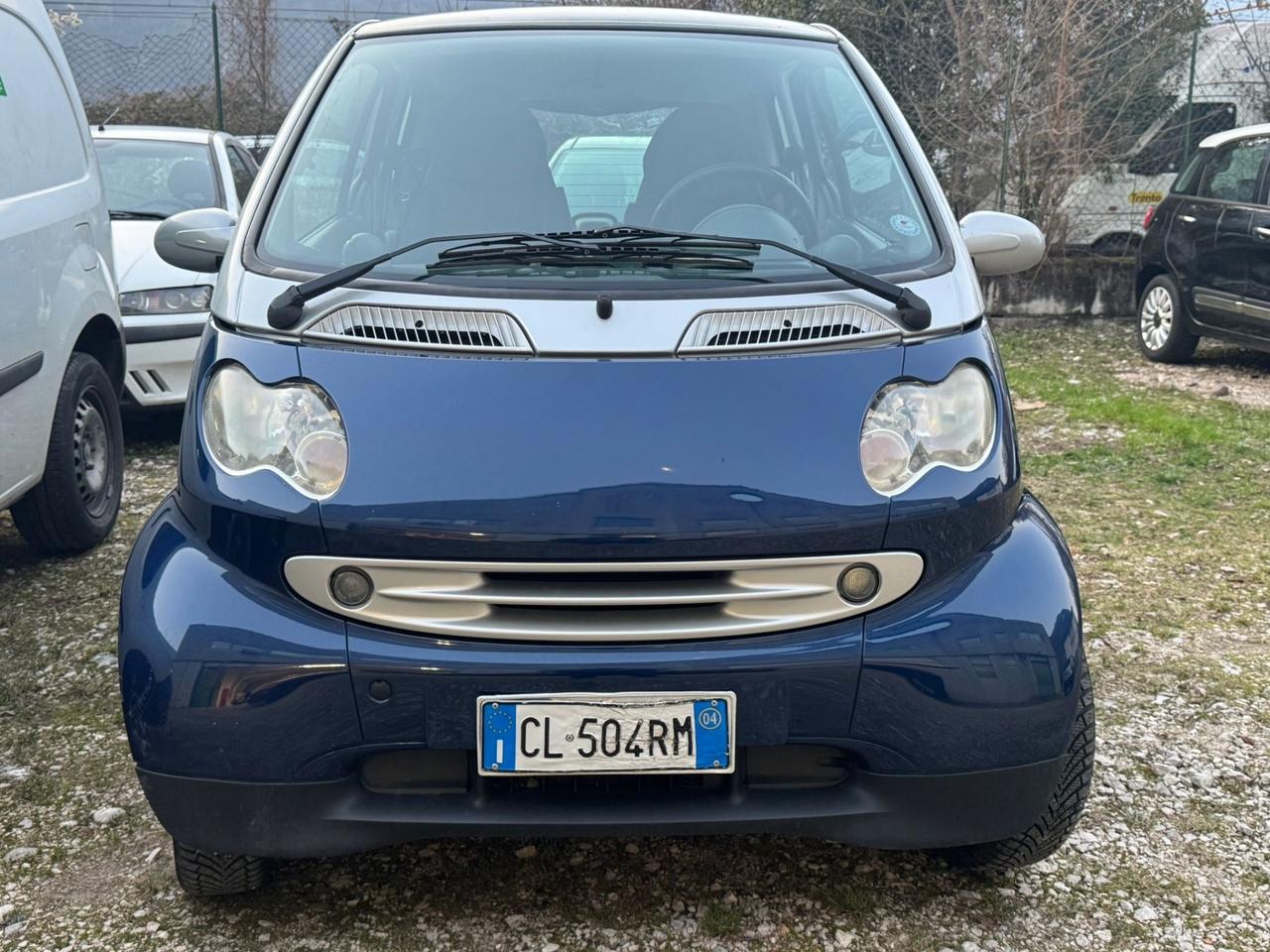 Smart ForTwo 700 coupé passion (45 kW) SI NEOPATENTATI