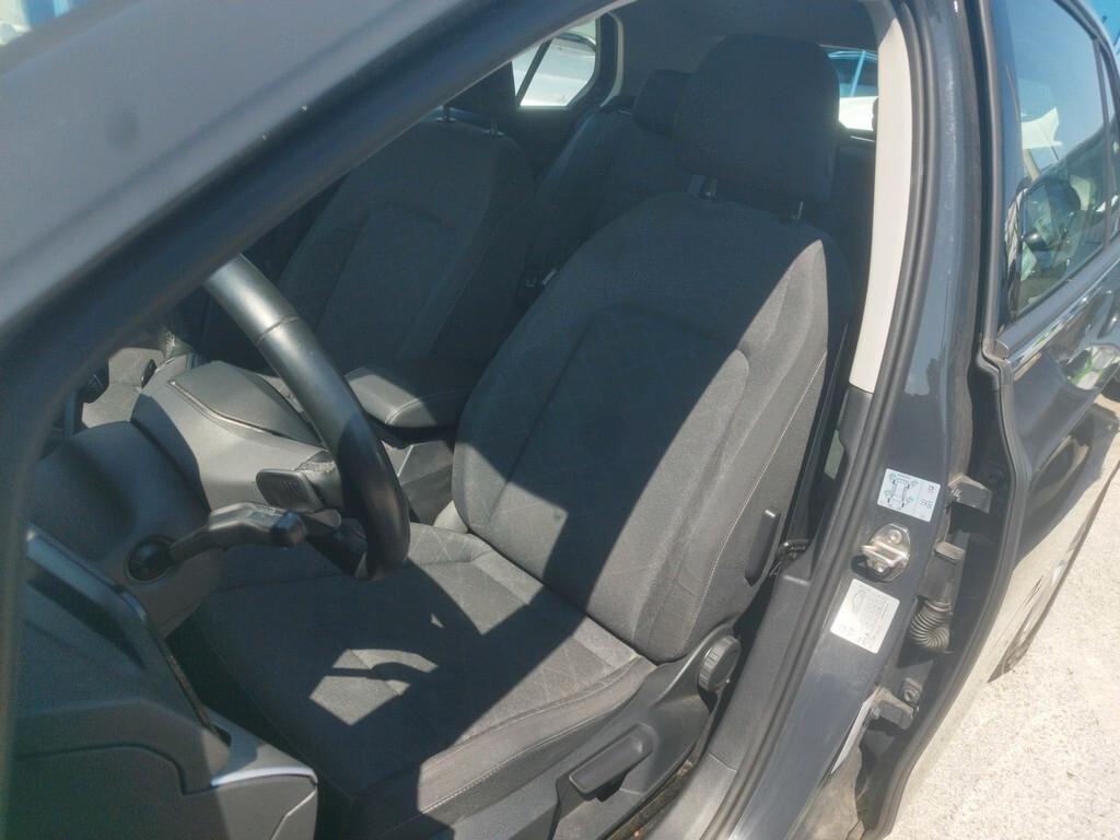 Volkswagen Golf 2.0 TDI DSG SCR Style