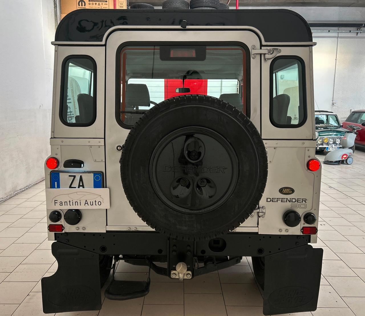 Land Rover Defender 90 2.5 td5 Ok Neopatentati-DETTAGLI IN DESCRIZIONE